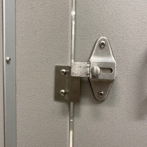 A good stall lock